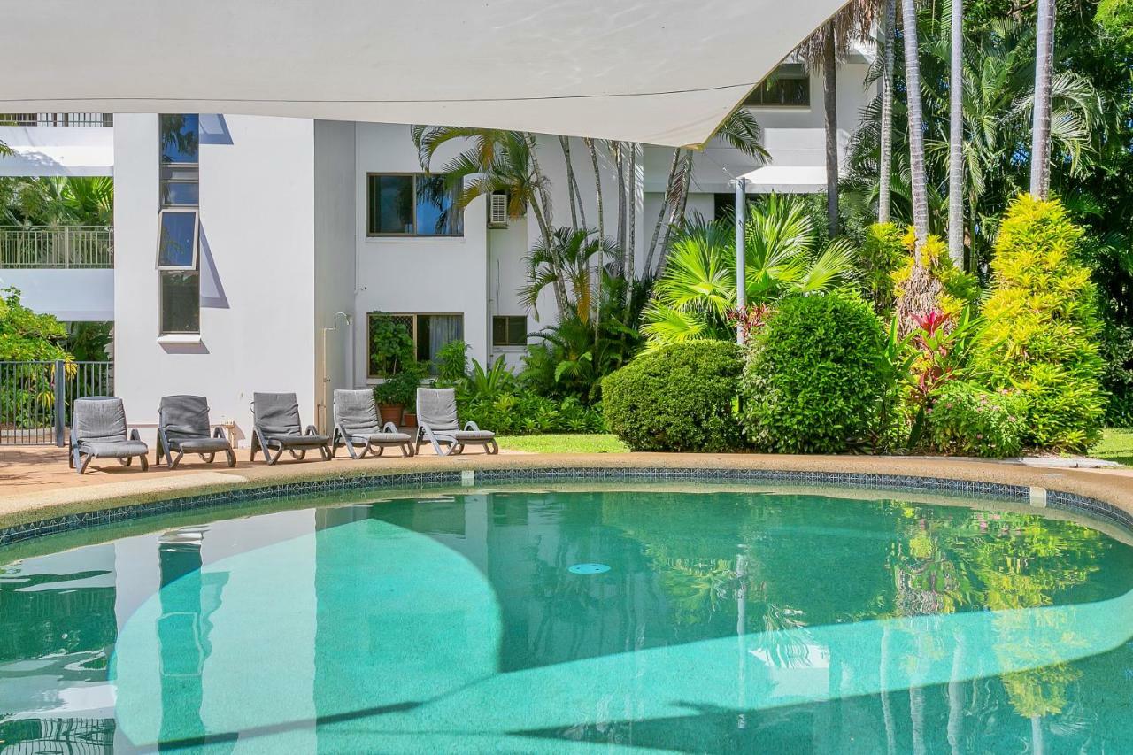 טריניטי ביץ' Roydon Beachfront Apartments מראה חיצוני תמונה